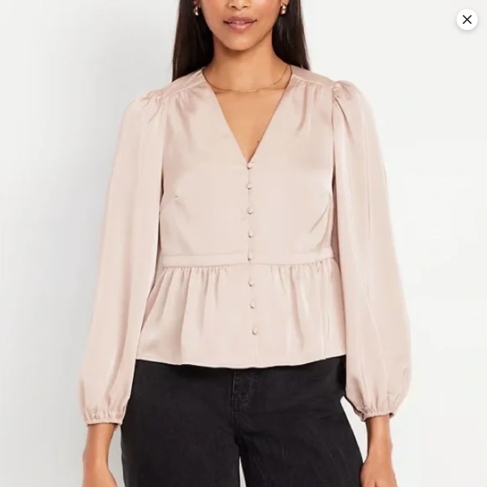 NWT Old Navy Satin Peplum top sz L